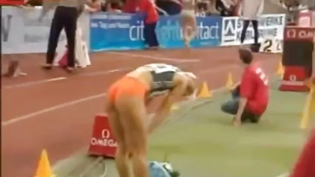 カップルと彼らの家での利益8212;拳で滑ります 女性 むけ アダルト ビデオ