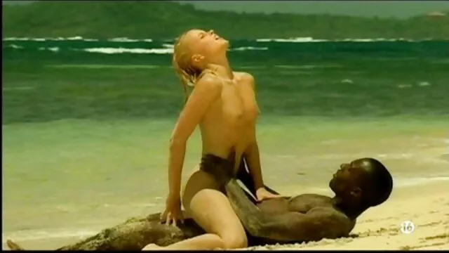 ポルノスターは愛の招待を必要とする アダルト ビデオ 女性 向け 無料