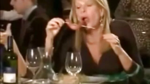 黒コック黒人男性の優れた学校blowjobによるslutty女の子 女性 向け erovideo