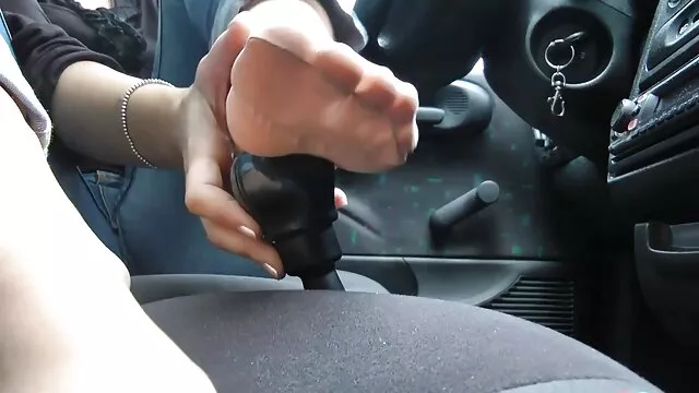 成長した髪を持つ美しい女の子は、異なる位置でセックスをする方法。 女性 向け アダルト ビデオ