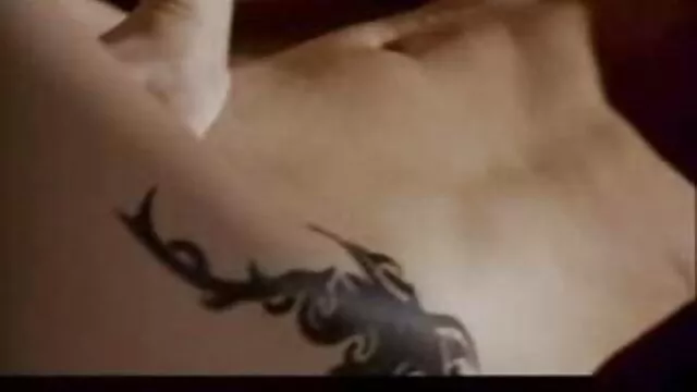 大きな猫の成熟した黒檀handjobと巨乳spiked。 女性 専用 無料 アダルト ビデオ