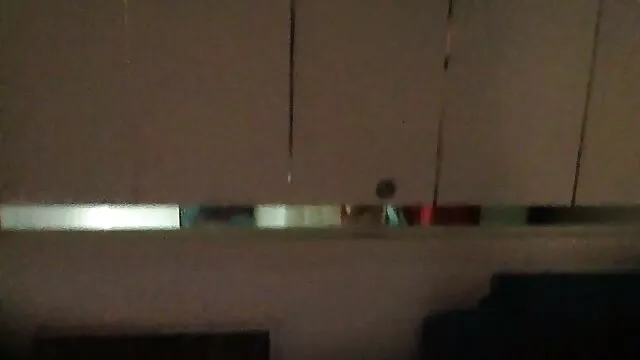 若い冒険家は何か新しいことを試しています 女性 向け 無料 エロ ビデオ