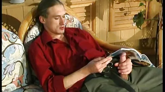 勇敢な女の子は容赦なく、彼女の口と喉の深いコックで犯さ 女性 向き アダルト ビデオ